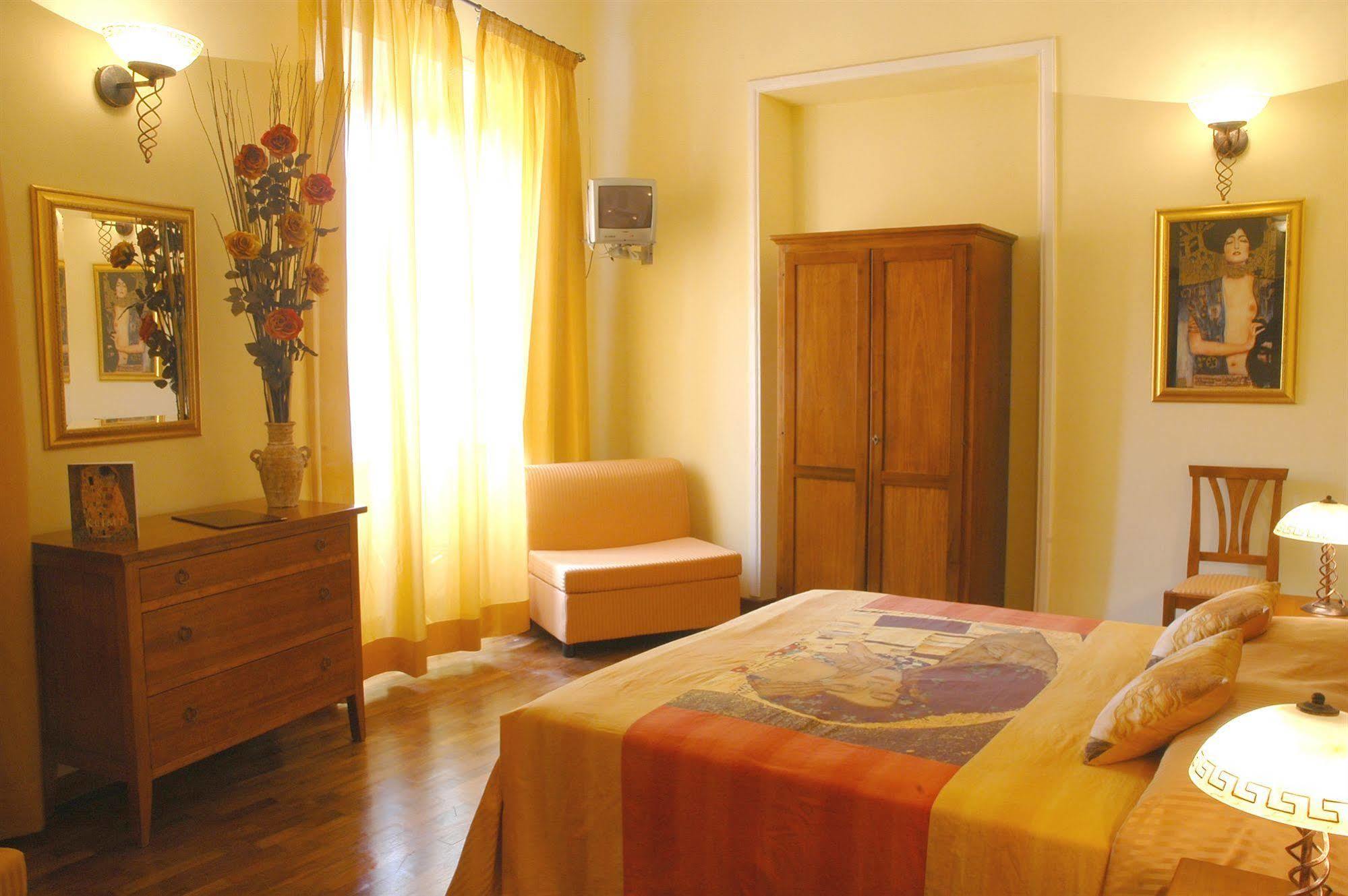 Tamara'S Suites Rom Exteriör bild